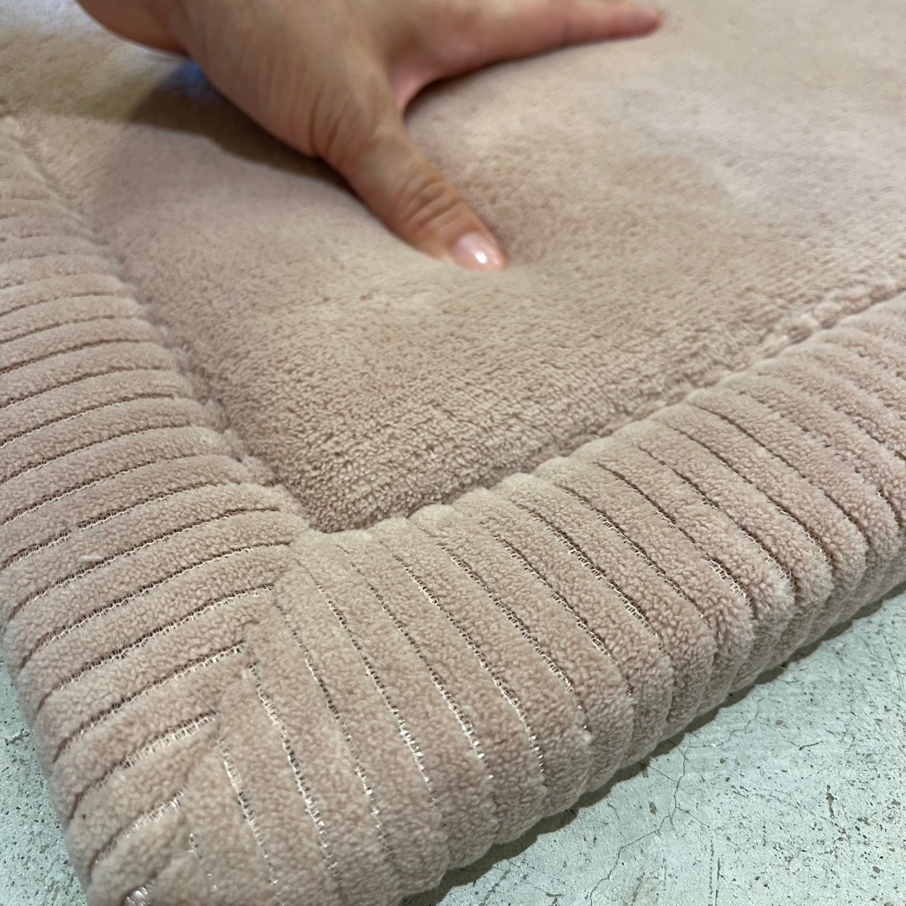 Qivation TiO2 Ultrasoft Floor Rug