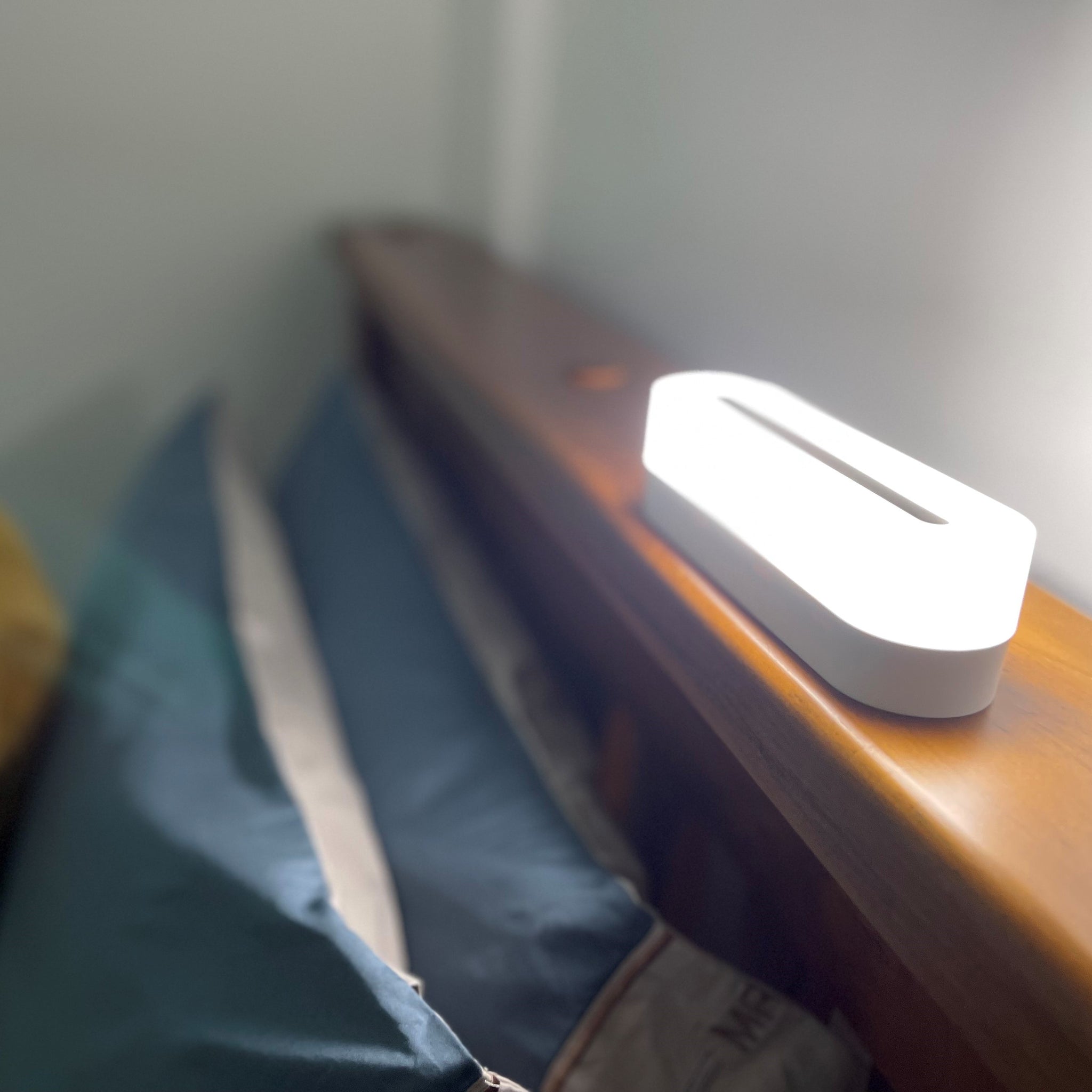 Qivation Tio2 Wireless Charger Plus