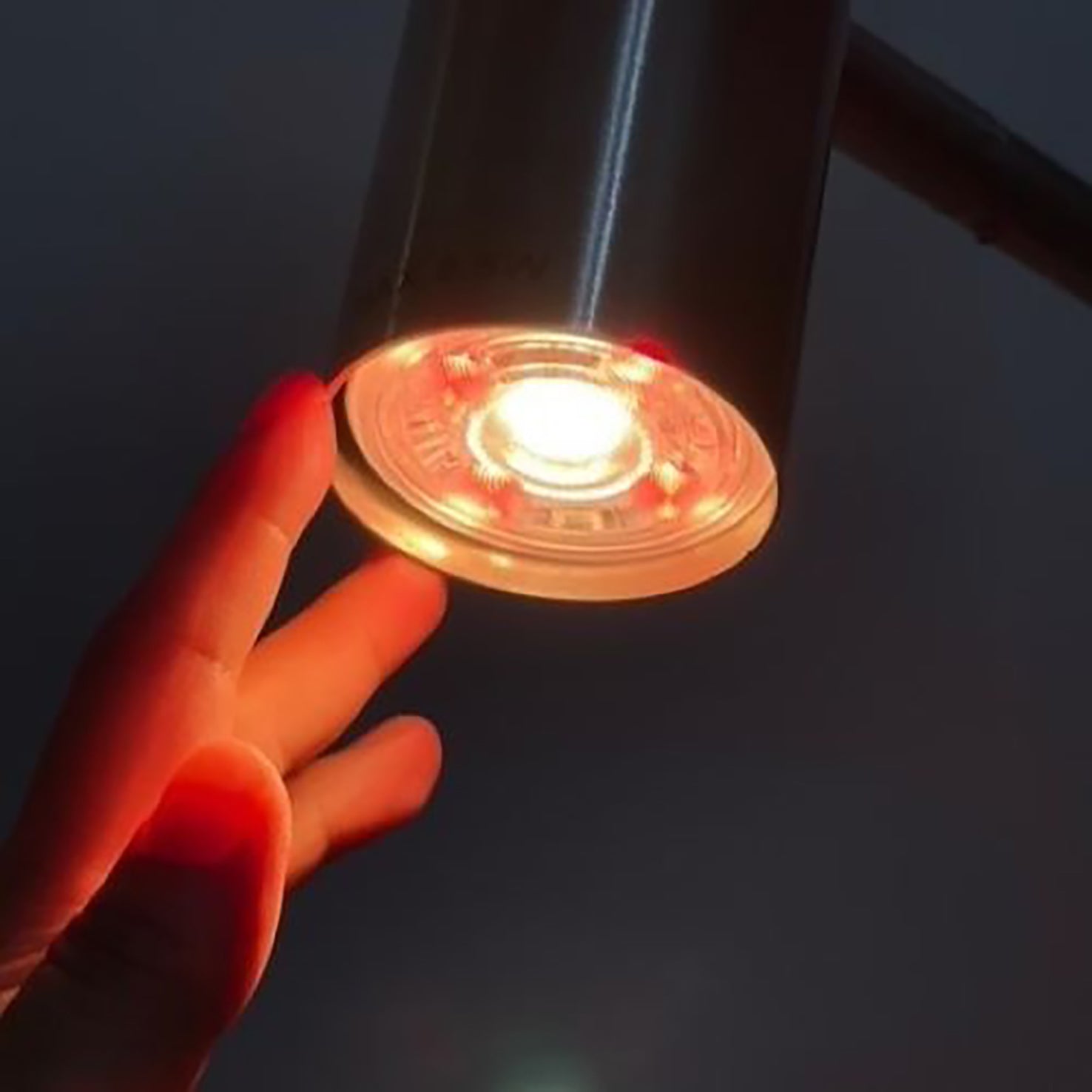 Qivation TiO2 Smart LED Light Bulb Full Color Par16 GU10
